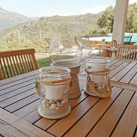 Pour 8 Avec Piscine Βίλα *