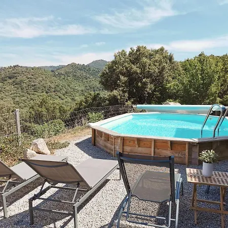 Pour 8 Avec Piscine * Compoli