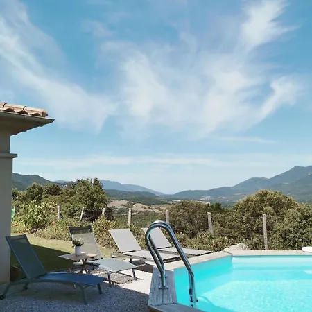 Pour 8 Avec Piscine * Compoli