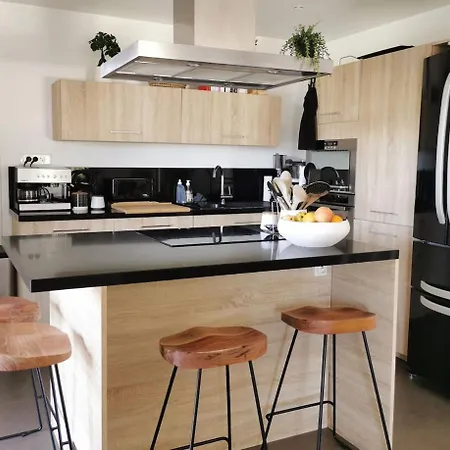 Villa Pour 8 Avec Piscine