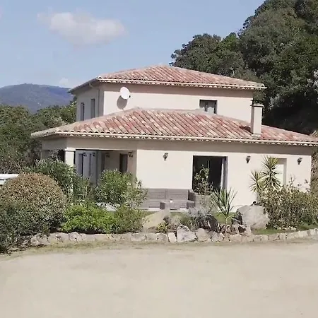 Villa Pour 8 Avec Piscine