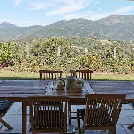 Villa Pour 8 Avec Piscine Compoli